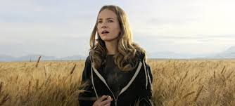 Britt Robertson, “Tomorrowland”, Disney